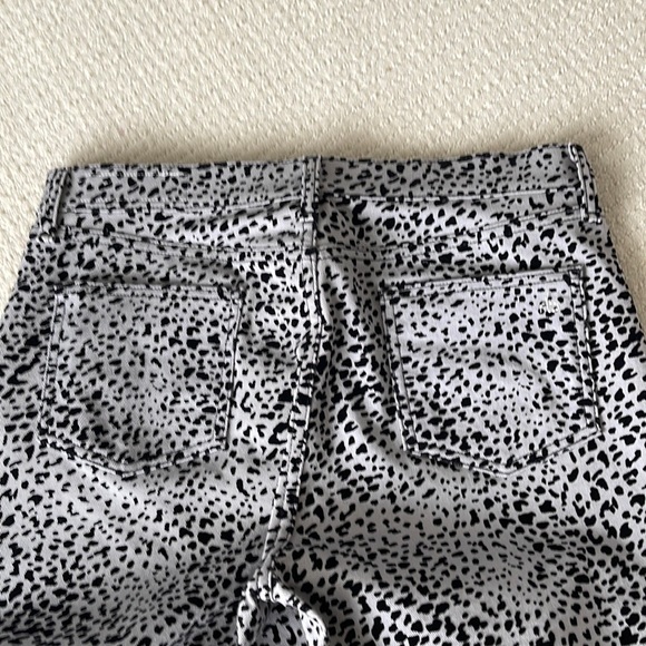 SALE +DS  A leopard print Rag and Bone jeans, new, size 31 - Picture 5 of 8